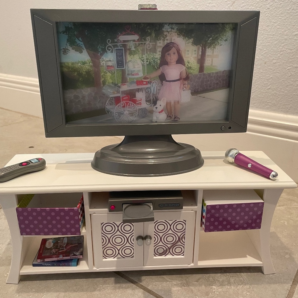 American girl entertainment set